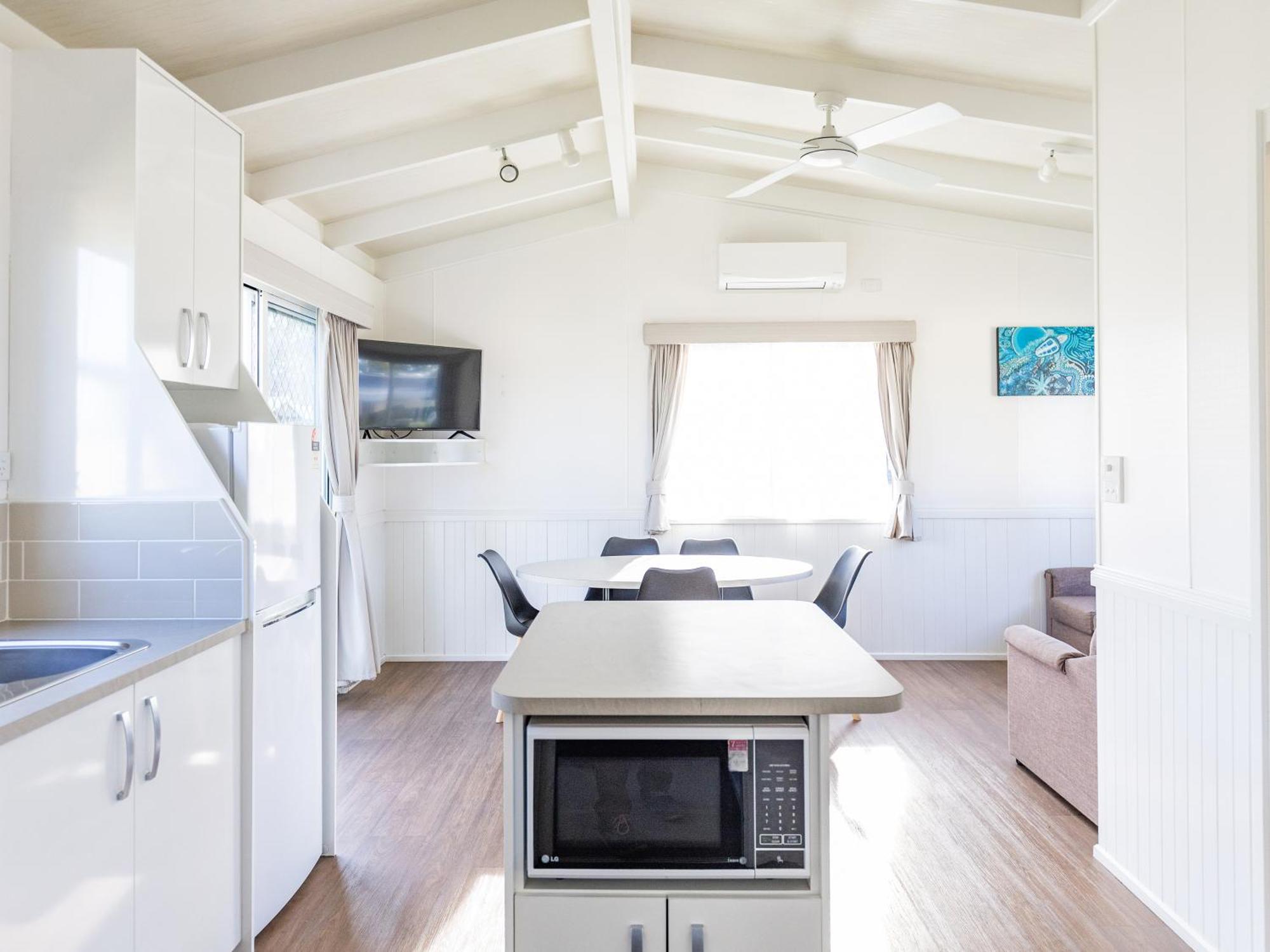 Nrma Yarrawonga Mulwala Holiday Park Номер фото
